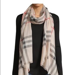 Burberry scarf